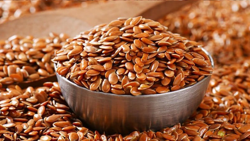 Add-Flaxseeds-in-your-meal-to-Build-Strong-Muscles