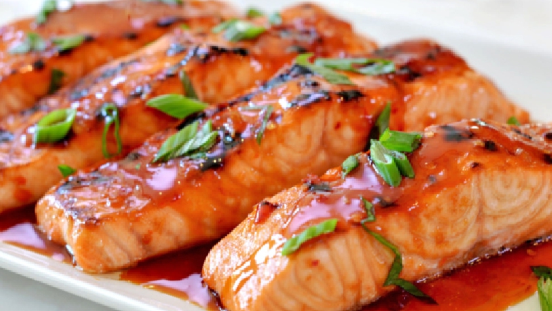 Eat-Salmon-to-Build-Strong-Muscles